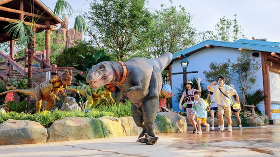 China Dinosaurs Land