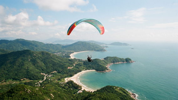 Paragliding in Huizhou