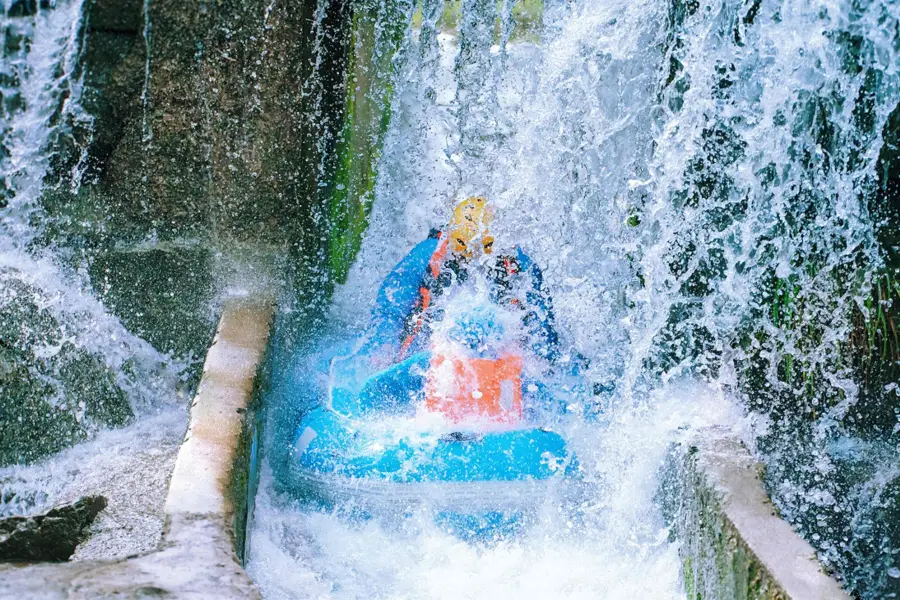 Xianlong Gorge Drifting