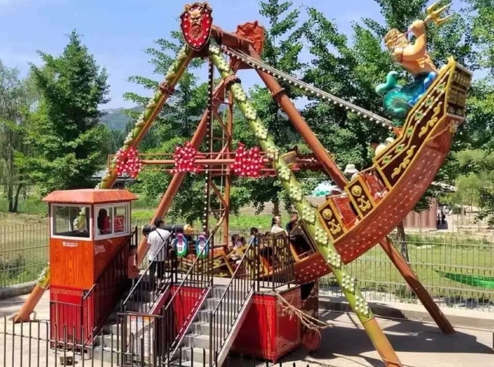 3_Oriental Giant Turtle Garden