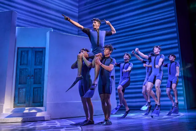 London Musical Watching