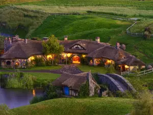 Hobbiton™ Movie Set Tours