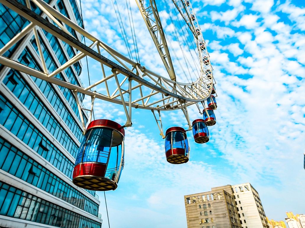 Ferris Wheel Happy City