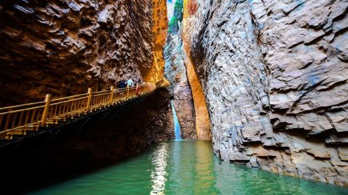 Huangya Cave