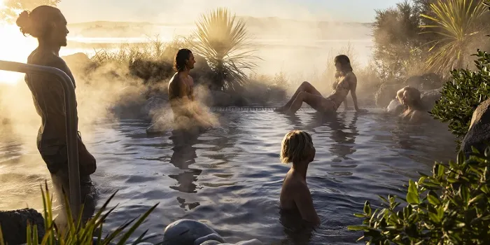 Polynesian Spa image 0