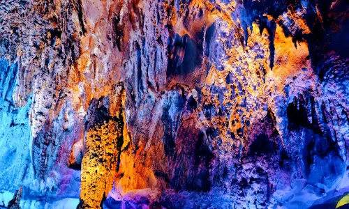 Baojinggong Tourist Attraction