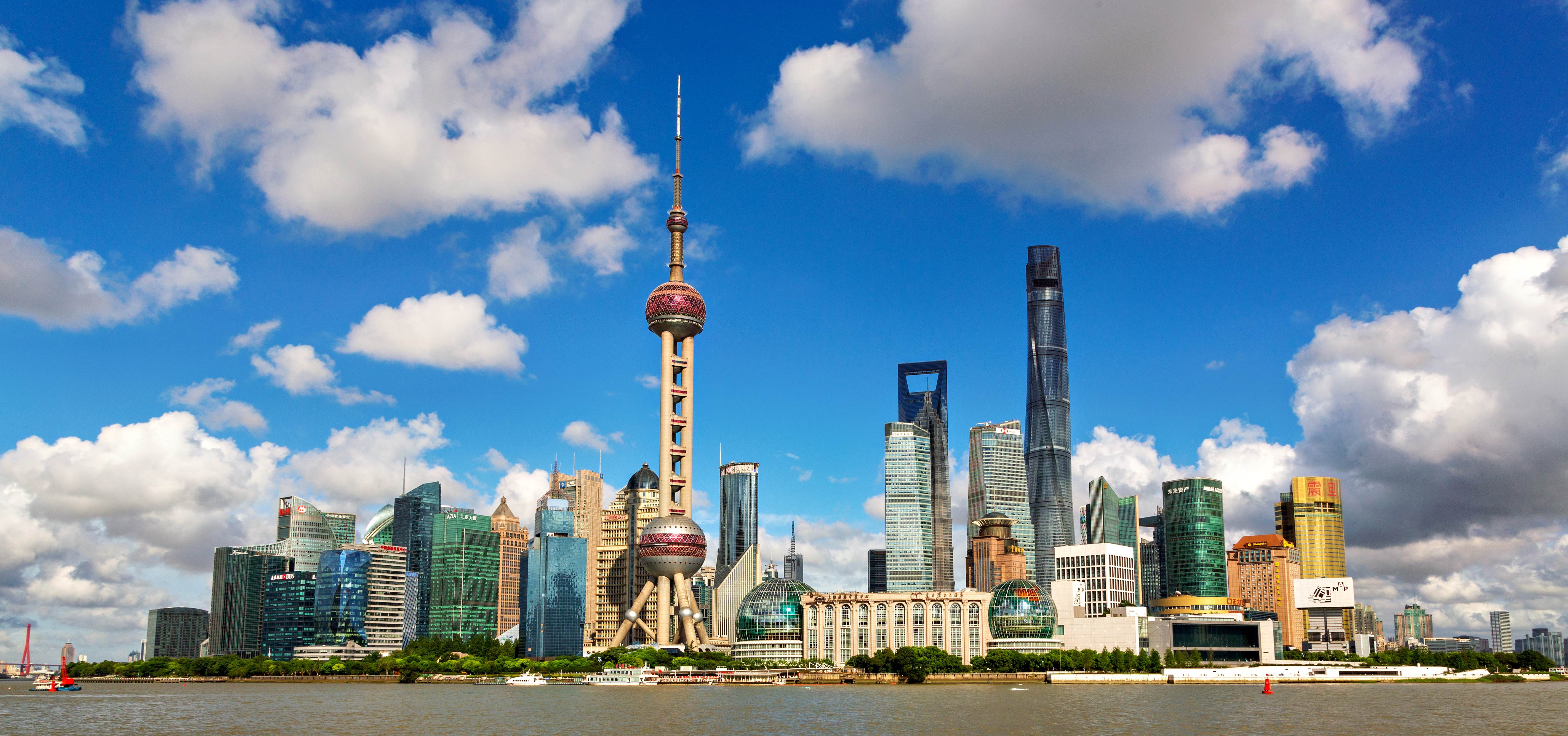 Hotels near Oriental Pearl Radio & Television Tower