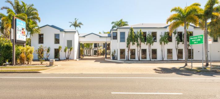 Coral Cay Resort Hotels in Mackay