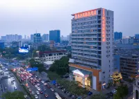 Vienna International Hotel Foshan  Qiandenghu Guicheng Subway Station Branch Hotels in Nanhai Center