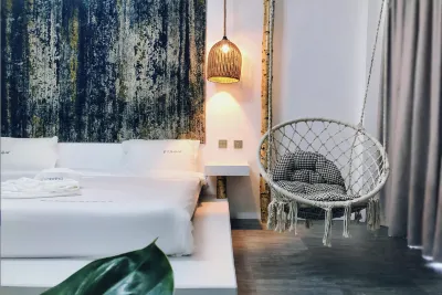 Meow+ Cat Cafe & Hotel Hotel in zona Patong Beach