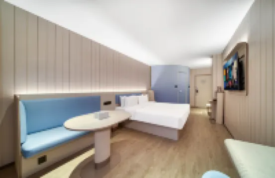 HanTing Hotel (Ningbo Yinzhou Wanda Ningnan North Road) Hotels in Ningbo