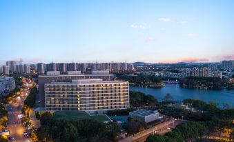 Crowne Plaza Shanghai Xiayang Lake