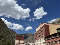 Dapeng Hotel (Chamasha Street) Hotels in Dege