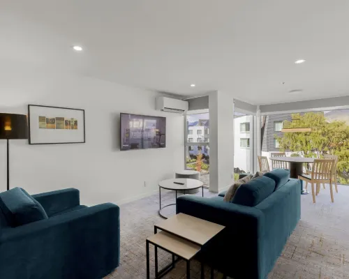 Scenic Suites Queenstown Hotel berhampiran Patung Moa