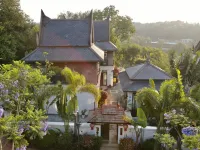 Yunhai Hot Spring Villa