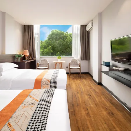 Guihu Bieyuan Riverside View Homestay
