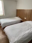 Zhongbapa Yang Youth Hotel