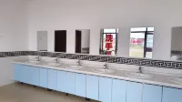 希拉穆仁綠海藍天民宿