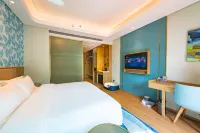 Fuxian Lake Emerald Bay Hotel (Cambrian Town)
