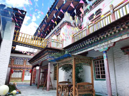 Linzhi Lulang Shi Building Hotel Отели рядом с достопримечательностью «Zhaxigangcun»