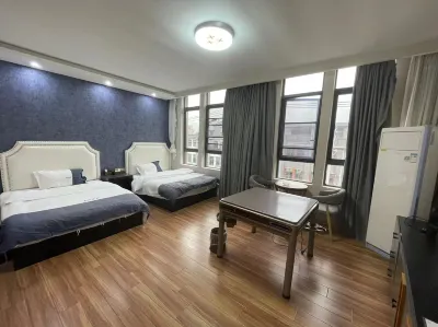 Longcheng Chinese Inn Hotels near Anshun Wanfeng Peak
