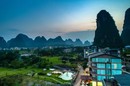 Ease mind Valley Отели рядом с достопримечательностью «West Street»