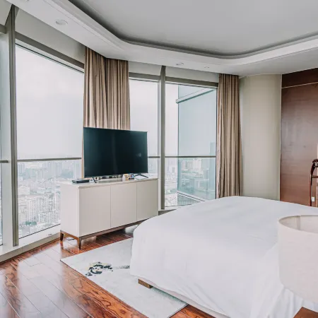 Grand View Hotel