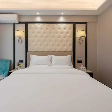 Qingcheng Homestay (Jinan Beiyuan Street Quanfu Overpass)