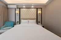 Qingcheng Homestay (Jinan Beiyuan Street Quanfu Overpass) - Esports