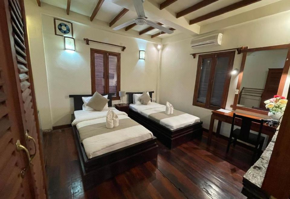 Chaluenxay Boutique Hotel