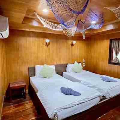 Lipe Power Beach Resort Rooms