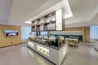 Longzhi Yijing Hotel in Chifeng (Vitoria Moore City, Hongshan District Government Store) Hotel di Chifeng