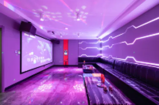 Wishing Island Hot Spring Villa Hotels in Gaizhou