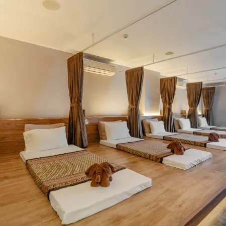 Rak Elegant Hotel Patong