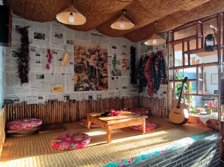 Romantic Tours in Arctic Village Отели рядом с достопримечательностью «White Birch Forest»