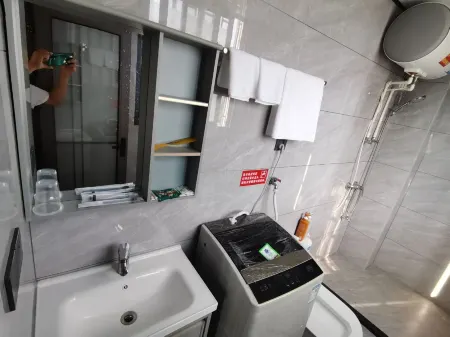 Fengyuan Elevator B&B (Jiageng South Gate) Отели рядом с достопримечательностью «Xiamen University - Jiahe College»