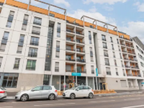 อพาร์ท’ซิตี้ คลาสสิค ลียง วาซส์ แซ็งต์ ซีร์ โรงแรมในลียง