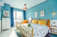 Weifang Rainbow Candy House Apartment