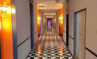 YINGSHAN AILISHENG INTERNATIONAL HOTEL