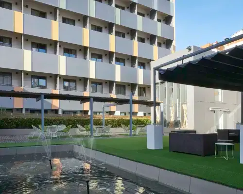Vincci Zaragoza Zentro Hotels near Central Market