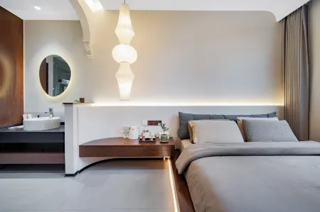 Floral Hotel·Lane's Journey Hotel Отели рядом с достопримечательностью «Sui Emperor Yang’s Tomb»