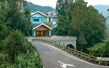 Hongzhushan Hotels & Resorts Chanyi Shanju