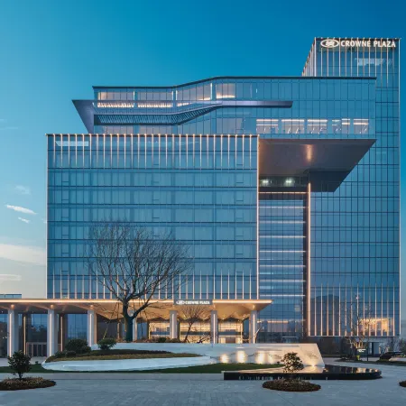 Crowne Plaza EZHOU by IHG