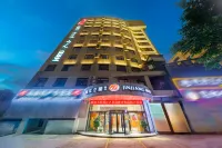 Jinjiang Inn Select (Haikou Arcade House Old Street Binhai Avenue) Hotels near Hainan University(Haidian Campus)