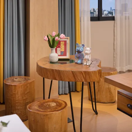 Yagu Landis Hotel (Foshan Creative Industry Park Wangfujing Ziweigang Branch)