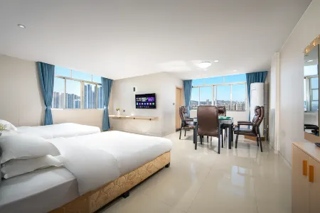 Huaiji World Jingshe Hotel Отели рядом с достопримечательностью «Wenchang College»