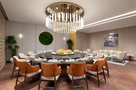 voco Lianyungang Haizhou Bay Отели рядом с достопримечательностью «Sucheng Chuanshan Mountain Feipu Scenic Area»