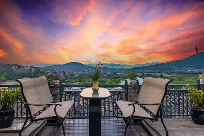 Floral Hotel·Shanba Guanxia Panorama Hotel(Tengchong Heshun Ancient Town) Hotels in Tengchong