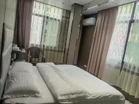 Huajia Harbor Business Hotel - Inns