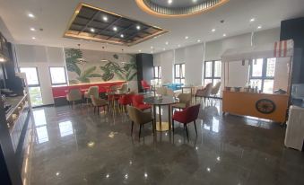 Me Young Me House Hotel (Changsha Quantang)